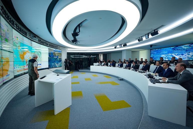 688b5ddaa24008c540a89561 Orman yangınlarıyla mücadele stratejisi masada! Bakan Yumaklı: Yeşil vatan için gece gündüz teyakkuzdayız