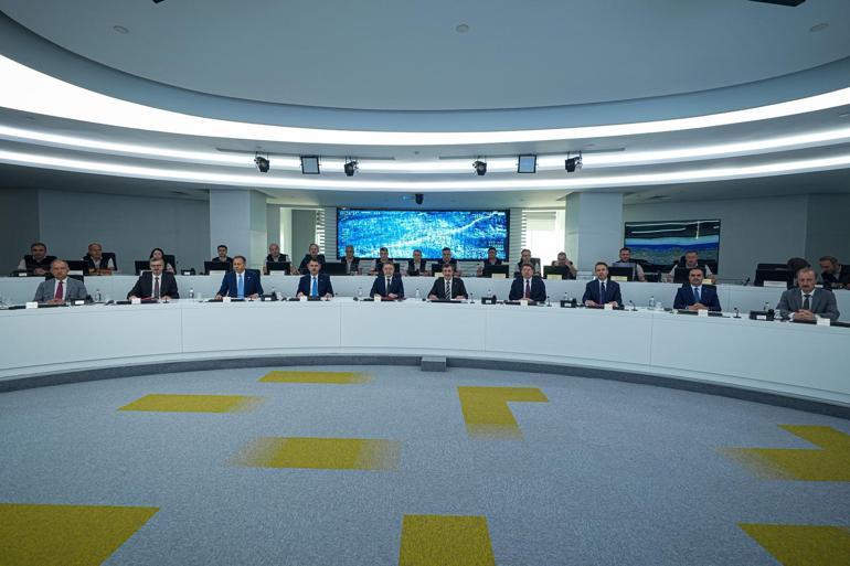 688b5de5a24008c540a89563 Orman yangınlarıyla mücadele stratejisi masada! Bakan Yumaklı: Yeşil vatan için gece gündüz teyakkuzdayız