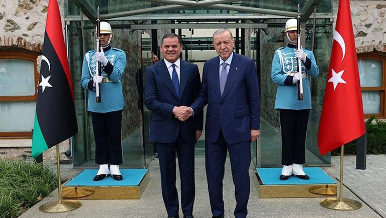 Dolmabahçede kritik zirve: Cumhurbaşkanı Erdoğan, Meloni ve Dibeybeyi kabul etti