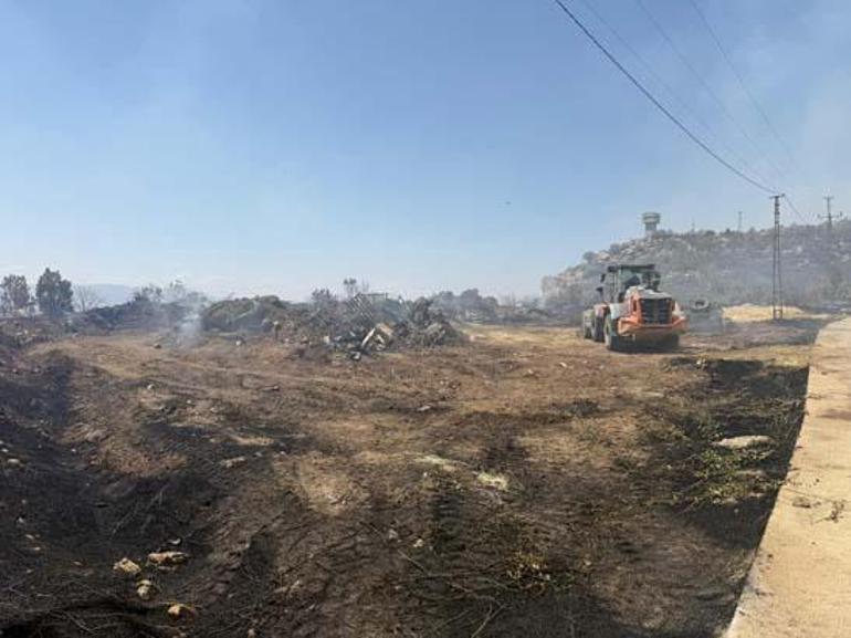 Şırnak’ta örtü yangını Havadan karadan müdahale
