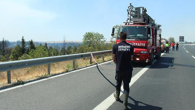 6890b3e93f27d3361d155302 Kırklareli’nde ağaçlık alanda çıkan yangın söndürüldü! Avrupa Otoyolu trafiğe açıldı