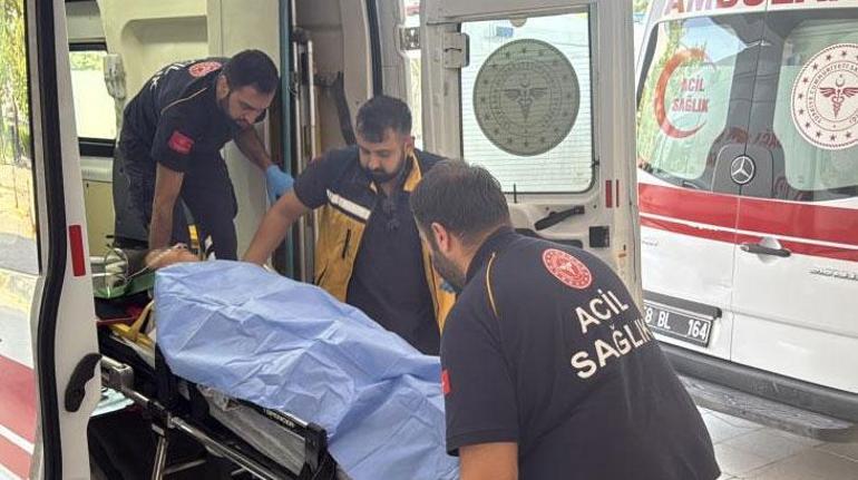 6891a0e50e2c3c6ca8173f0b Sivas'ta işçileri taşıyan minibüs uçuruma yuvarlandı: 3 ölü, 18 yaralı