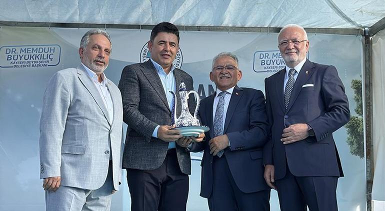AK Partido Elitaştan terrorismo sin comisión de terrorismo