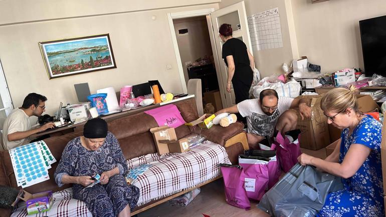 Örgü işine dede eli değdi, internette çok sevildi Maaşsız çalıştık, misafire yer yoktu