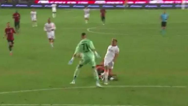 Galatasaray maçında tartışma yaratan penaltı pozisyonları Eski hakemler değerlendirdi: VARa gerek kalmazdı