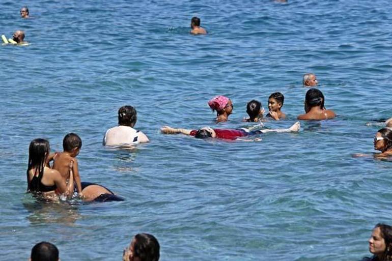 Usaron sus teléfonos móviles en agua enfriando: vemos alucinación desde el calor
