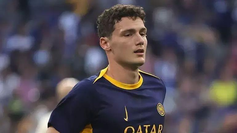 Galatasaraylı yıldız teklifi reddetti Transferde kritik gelişme