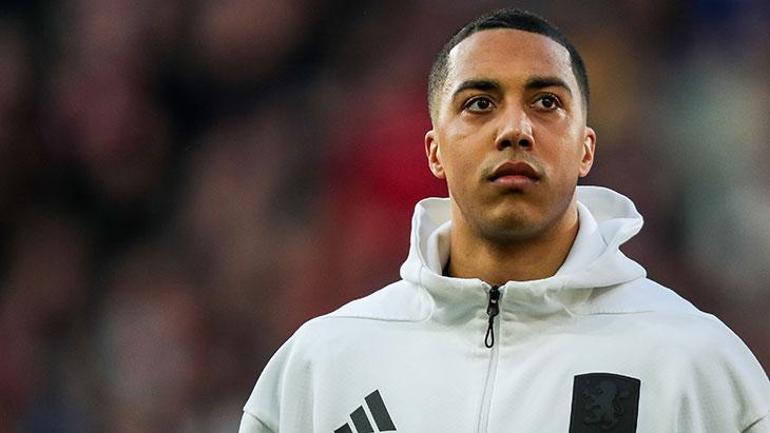 Fenerbahçeden Kerem Aktürkoğlu sonrası bir bomba daha Transfer için resmi girişimler başladı