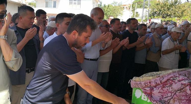 68a09e06832cc6235b4b7a4c Meclis Başkanı Kurulmuş, Çanakkale'de cenaze törenine katıldı
