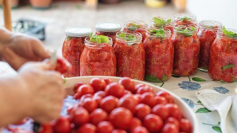Kışlık domates hazırlığında altın kural Çözdürünce çöp oluyor: Buzluk tuzağına düşmeyin