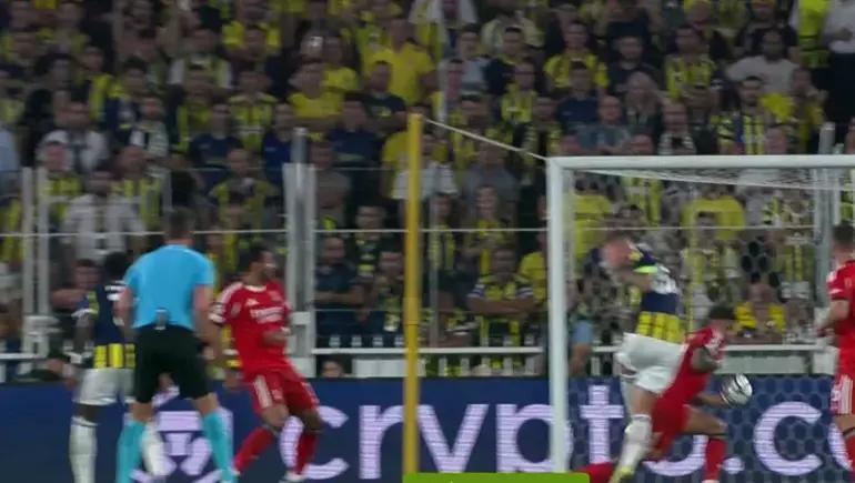 Eski hakem Benfica maçını değerlendirdi Fenerbahçeye penaltı verilmesi gerekirdi
