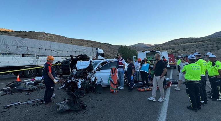 Massacre-like accident on Malatya-Kayseri highway: 4 dead, 2 injured
