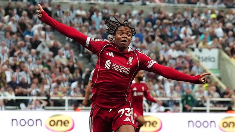 16 yaşında Liverpoola can verdi Wayne Rooney sonrası bir ilk
