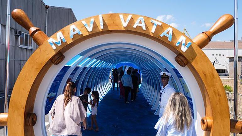 TEKNOFEST Mavi Vatan halkın ziyaretine açıldı