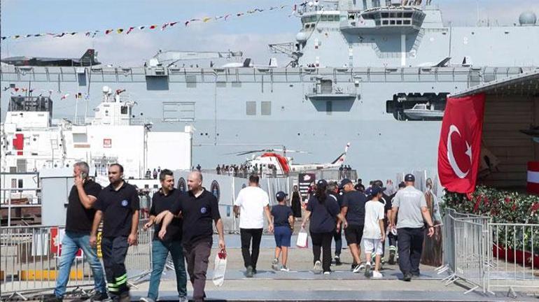 TEKNOFEST Mavi Vatan halkın ziyaretine açıldı