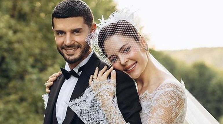 Ayrılık yok aşk tam gaz devam Berk Oktay ve Yıldız Çağrı Atiksoydan romantik paylaşım