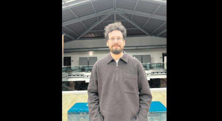 Kendi çağlarının tercümanları