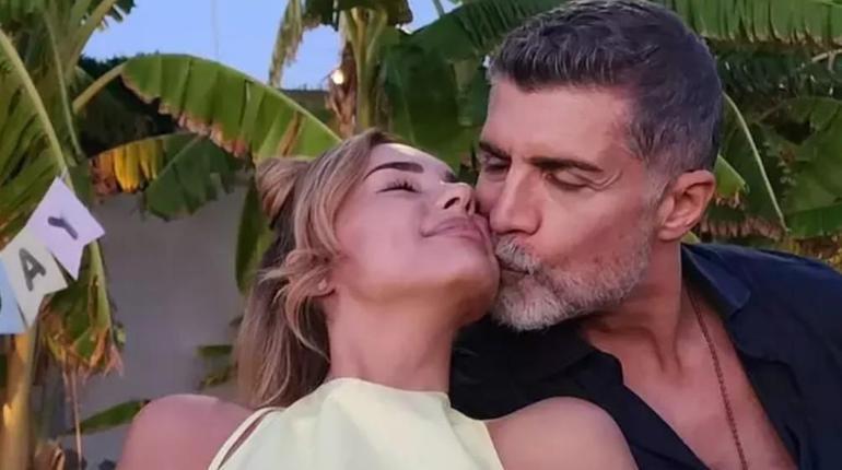 Özcan Deniz llamó la atención con su nuevo estilo. Aquí está la última imagen del famoso cantante.