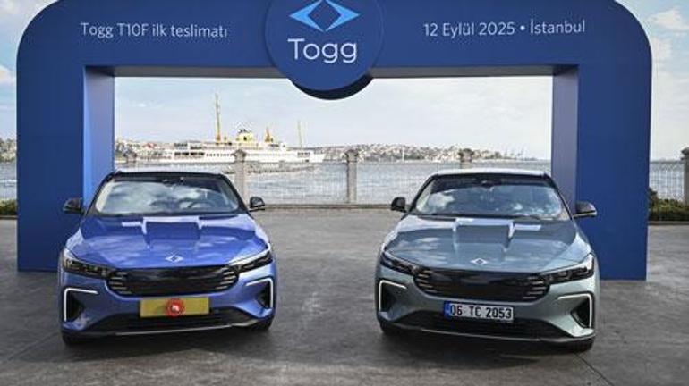 Cumhurbaşkanı Erdoğan Toggun yeni modeli T10Fin direksiyon koltuğunda: İlk teslimat yapıldı