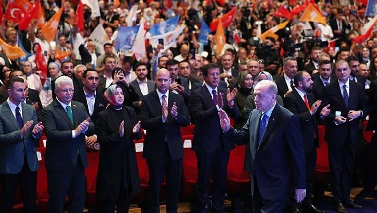 Son dakika... CHPli Beykoz Belediye Başkanvekili Özlem Vural Gürzel AK Partiye katıldı Erdoğan: Omuz omuza vereceğiz