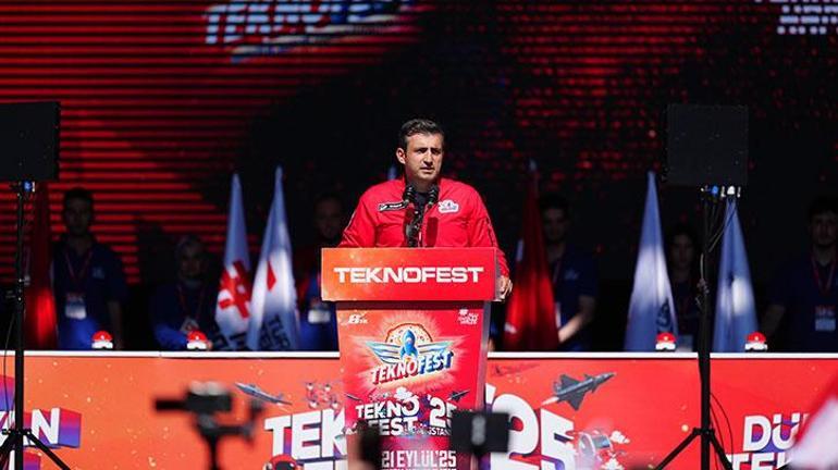 İstanbulda TEKNOFEST zamanı Selçuk Bayraktar: Bizim davamız zulme dur diyecek güce ulaşmak