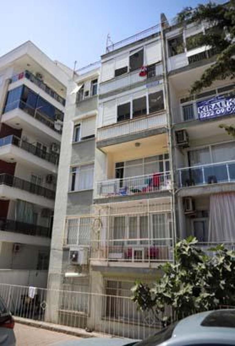 Doğum günü hediyesi kuşun peşinden 6ncı kattan düştü Burakın çaresizliği