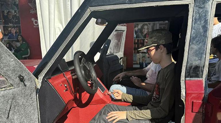 Öğrencilerin geliştirdiği elektrikli araç Lyra, TEKNOFEST'te sergileniyor