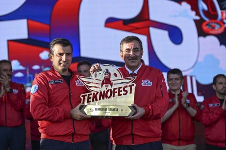 Cumhurbaşkanı Yardımcısı Yılmaz: Teknoloji üretmeyen sadece tüketen ülkelerin bir geleceği yoktur