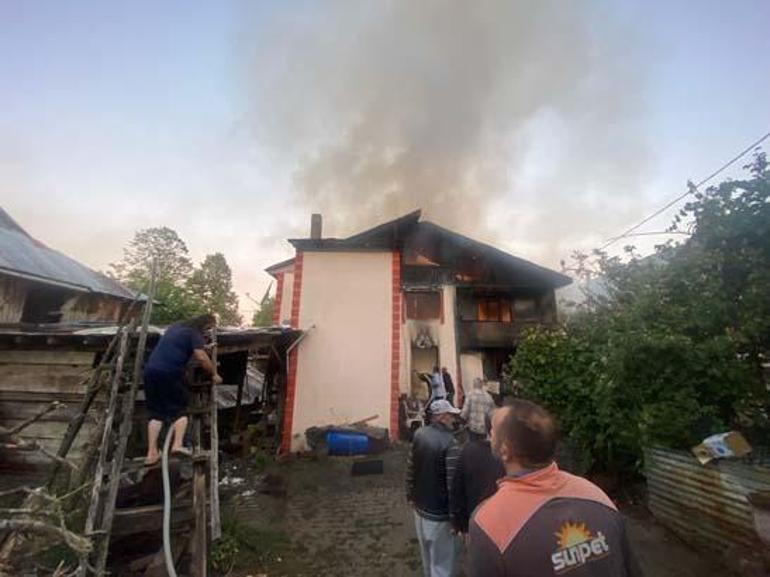 Boluda yangın faciası: Yaşlı karı koca hayatını kaybetti