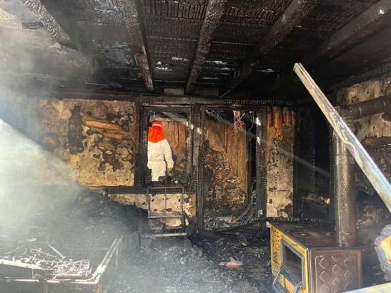 Boluda yangın faciası: Yaşlı karı koca hayatını kaybetti