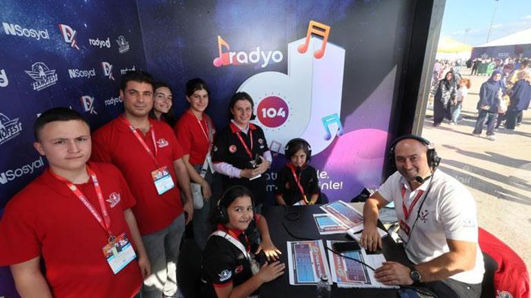 TEKNOFEST’te Demirören Medya standına yoğun ilgi