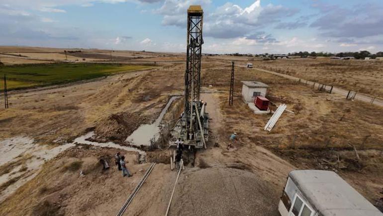 Kentte baraj dibi gördü Başkandan susuzluğa çözüm: Çok sıkışırsak bu yönteme de başvurabiliriz