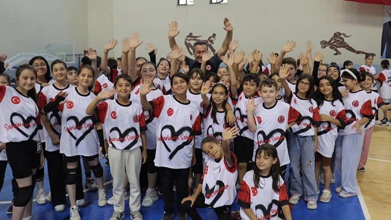 Sungurluda voleybol atılımı: Hedef Efeler Ligi