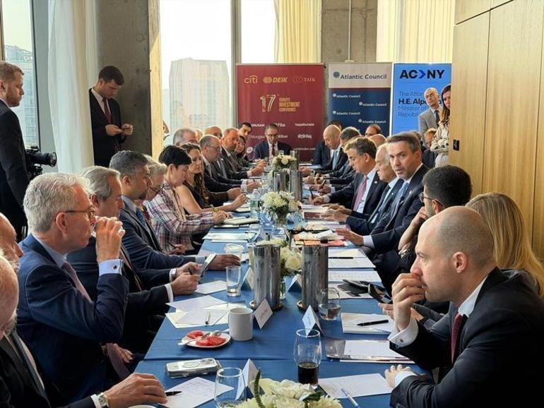Bakan Bayraktar duyurdu BOTAŞ'tan 70 milyar metreküplük LNG anlaşması