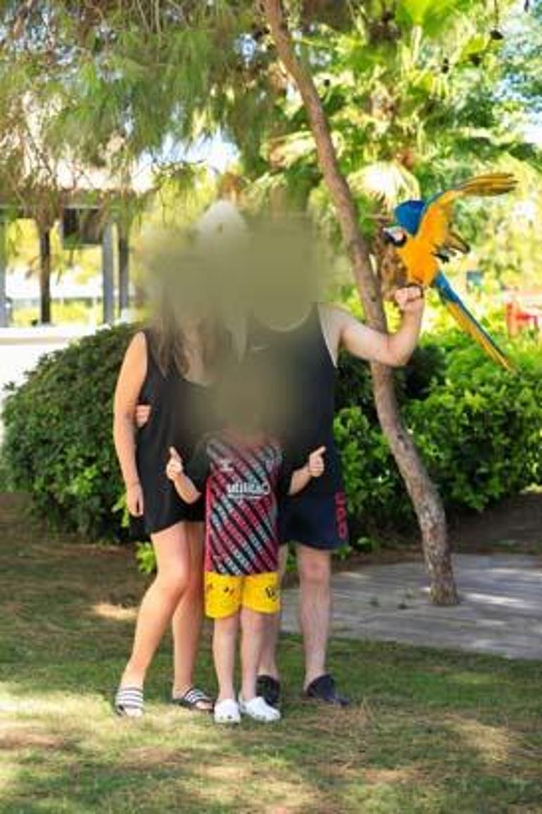 Papağanlarla fotoğraf çektirmek yasaklandı