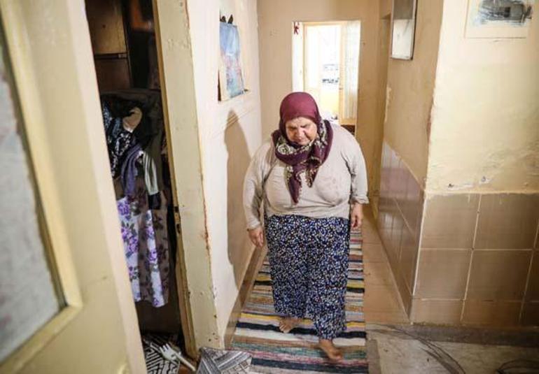 Herkes gitti tek başına kalmıştı Yeni hayatına başladı