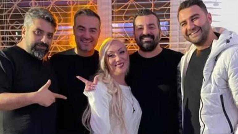 Son dakika... Ünlü sanatçı Güllü hayatını kaybetti