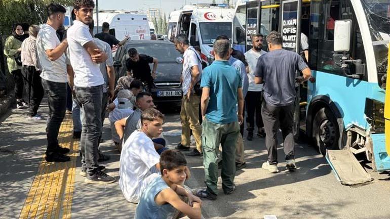 Diyarbakırda minibüs durakta bekleyen halk otobüsüne arkadan çarptı 20 yaralı