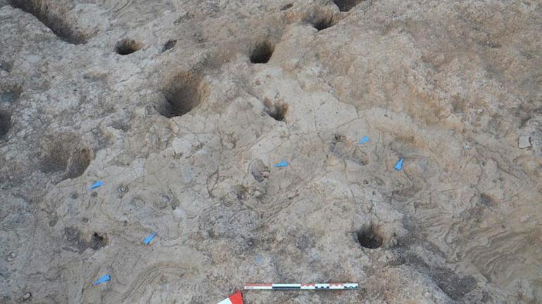 Bakan Ersoy açıkladı: 7 bin yıllık ayak izleri bulundu