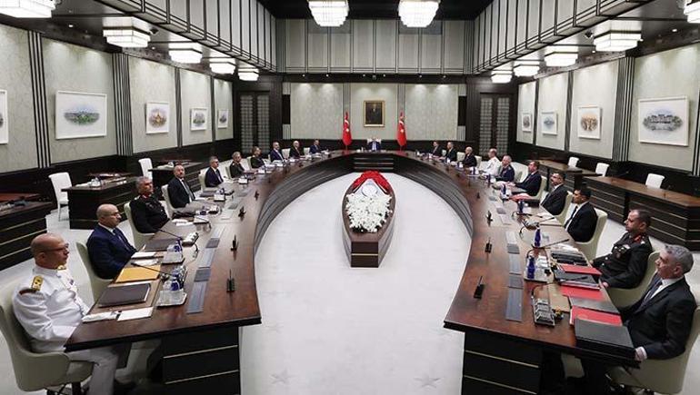 MGK, Cumhurbaşkanı Erdoğan başkanlığında Beştepede toplandı