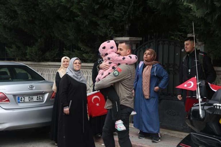 Herkes uçakla gidiyor diyerek sıra dışı yolculuğa başladı 4 Günde 3 bin 707 kilometre