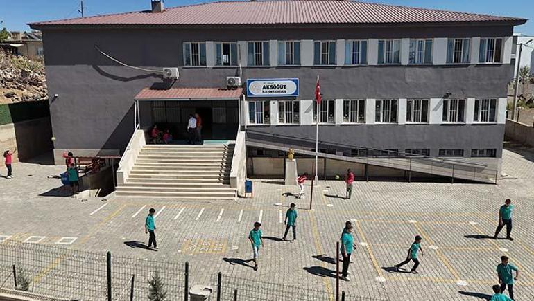 Bir köyün tamamı aynı soyadı taşıyor Yeşilyurt köyünde isim krizi