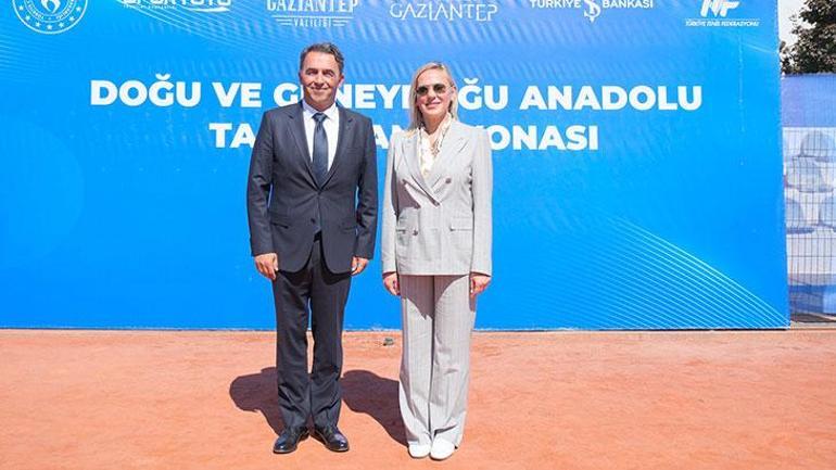 Gaziantepte tenis heyecanı Şampiyona için start verildi