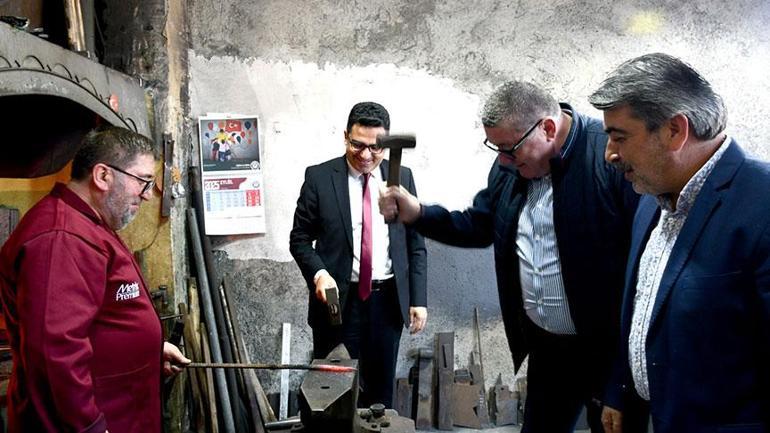 68de28216058ac518cba9325 Bu işi yapan son usta! ‘45 yıl geçti, ömrüm yettiğince mesleği sürdüreceğim’