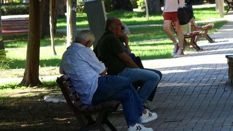 Termometreler şaşırttı Kentte Ekim ayında yaz sıcağı