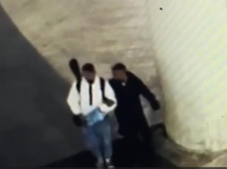 Taksimdeki kan donduran cinayet kamerada Para istedi vermeyince bıçakladı