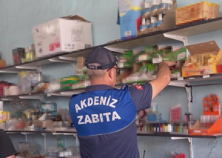 Yer: Mersin Ürünlerin son kullanım tarihini gören zabıtalar da şaşkına döndü