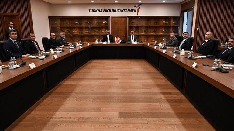 Bakan Memişoğlundan TUSAŞa ziyaret GÖKBEY helikopterimiz hava ambulans filomuzun parçası olacak