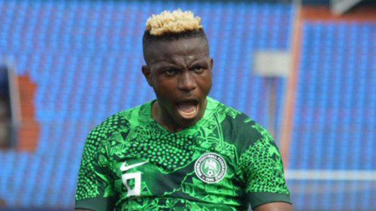Nijeryada Osimhen tüm takımı topladı, Dünya Kupası için uyardı