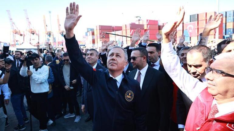 17. İyilik Gemisi Gazzeye uğurlandı İçişleri Bakanı Yerlikayadan açıklama